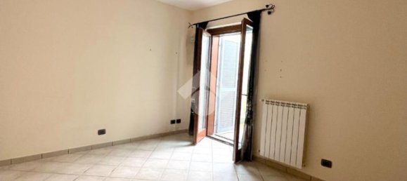 Apartamento de 2 dormitorios en Genzano di Roma, Italy No. 54004 13