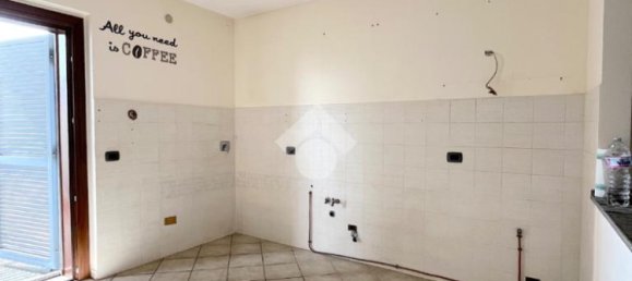 Apartamento de 2 dormitorios en Genzano di Roma, Italy No. 54004 7