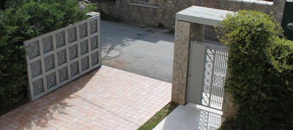280m² propriété commerciale à vendre à Corfu, Central Corfu and Diapontian Islands, Corfu, Ionian Islands, Peloponnese, Western Greece and the Ionian, Greece № 7937 2