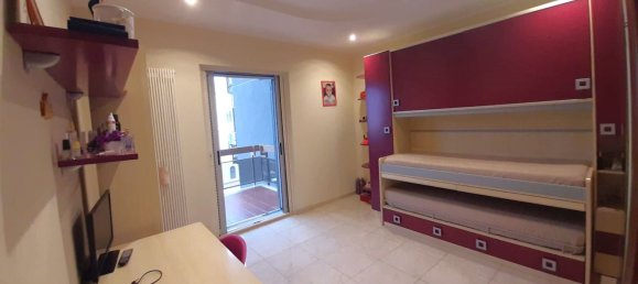 5 bedrooms Apartment in Bari, Italy No. 326773 31