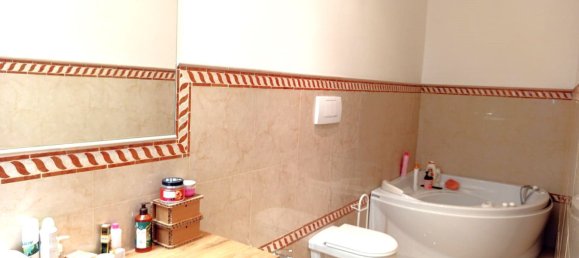 5 bedrooms Apartment in Bari, Italy No. 326773 27