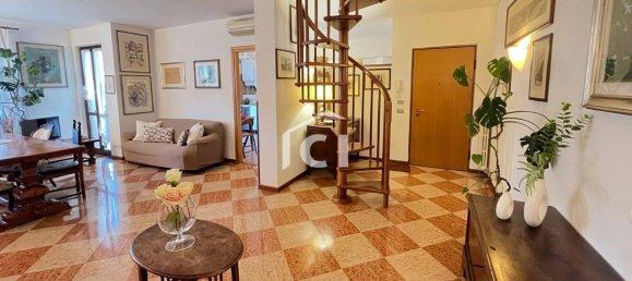 Apartamento T3 em San Pietro in Cariano, Italy N.º 272890 2