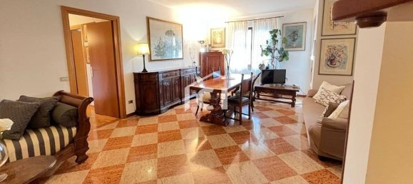 Apartamento T3 em San Pietro in Cariano, Italy N.º 272890 3