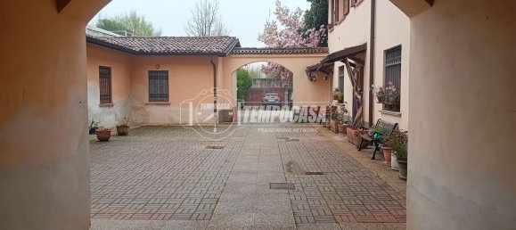 Apartamento de 1 dormitorio en Brescia, Italy No. 66675 13