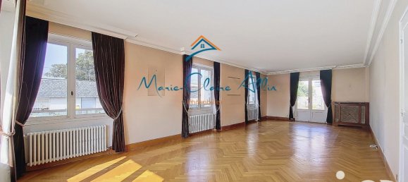 5 Schlafzimmer Haus in Mer, France, Nr. 243810 2