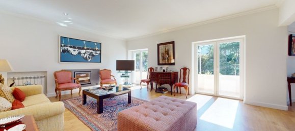 Apartamento de 3 dormitorios en Cascais, Portugal No. 136048 2