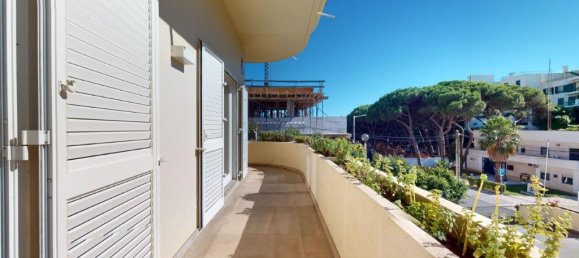 Apartamento de 3 dormitorios en Cascais, Portugal No. 136048 6