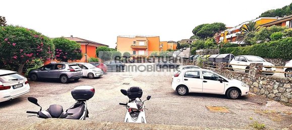 6 rooms Apartment in Varazze, Italy No. 258472 12