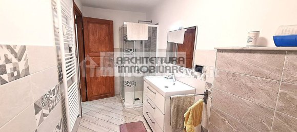 6 rooms Apartment in Varazze, Italy No. 258472 9