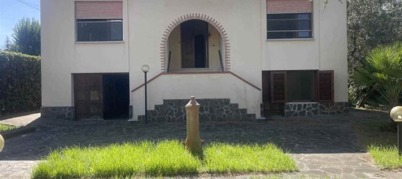 10 bedrooms Apartment in Livorno, Italy No. 356988 23