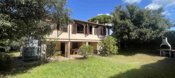 10 bedrooms Apartment in Livorno, Italy No. 356988 15