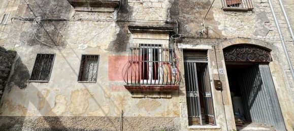 7 rooms House in Modica, Italy No. 202999 2