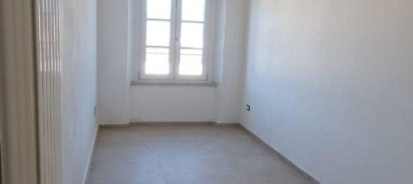 4 rooms Penthouse in Capannori, Italy No. 42731 12