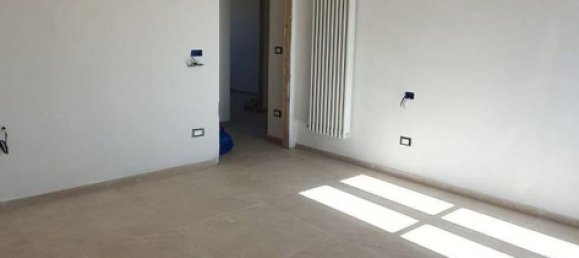 4 rooms Penthouse in Capannori, Italy No. 42731 18