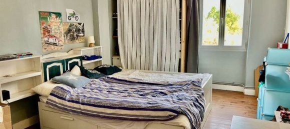 4 bedrooms House in Roquefort, France No. 293836 6