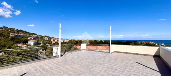 3 bedrooms Apartment in Albenga, Italy No. 381453 21