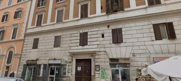 3 bedrooms Apartment in Rome, Italy No. 378159 2