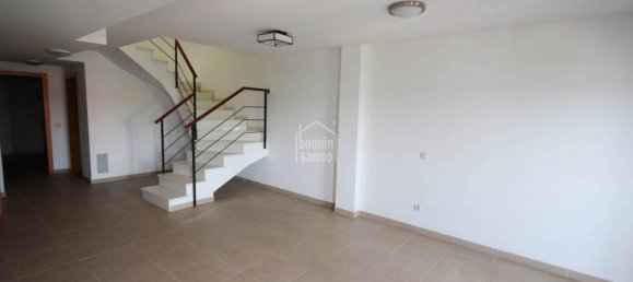 4 bedrooms Apartment in Mahon, Spain No. 5251 3