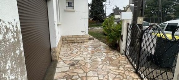 Casa de 4 dormitorios en Romorantin-Lanthenay, France No. 77914 3