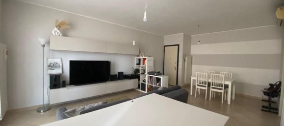 5-Zimmer Wohnung in Massa, Italy, Nr. 298214 17