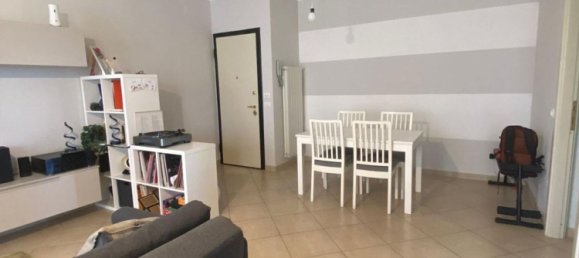 5-Zimmer Wohnung in Massa, Italy, Nr. 298214 3