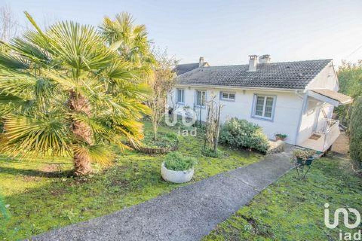 3 Schlafzimmer Haus in Guerville, France, Nr. 7726