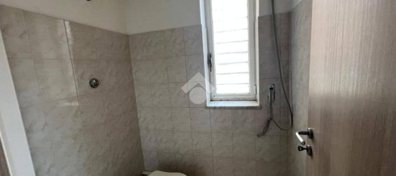 Gewerbliche Immobilie in Bari, Italy 44m², Nr. 213256 8