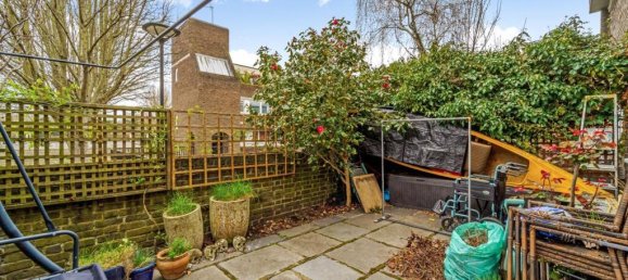 2 bedrooms Apartment in Brentford, United Kingdom No. 12349 6