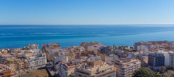 Apartamento de 2 dormitorios en Torrevieja, Spain No. 181787 32