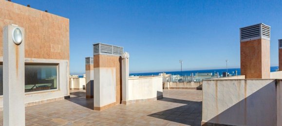 Apartamento de 2 dormitorios en Torrevieja, Spain No. 181787 27