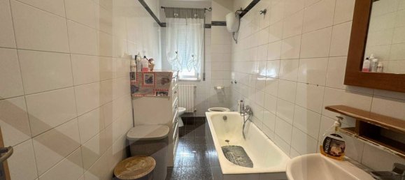 3 rooms Apartment in Bitonto, Italy No. 22477 26