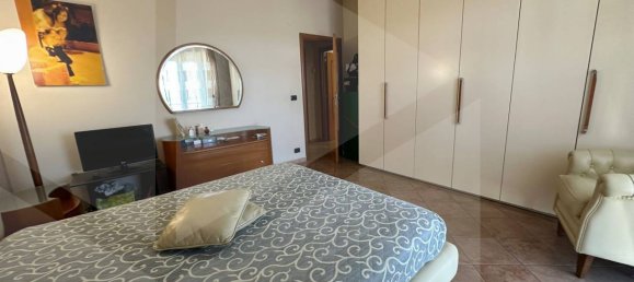 3 rooms Apartment in Bitonto, Italy No. 22477 24