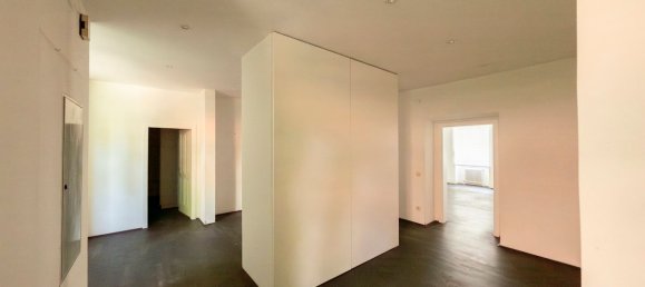 579m² Commercial property in Wahring, Austria No. 127975 16