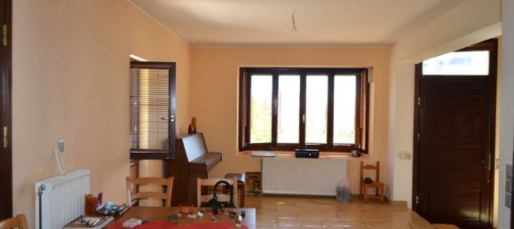 4 Schlafzimmer Gewerbliche Immobilie in Pikermi, Greece, Nr. 7580 8