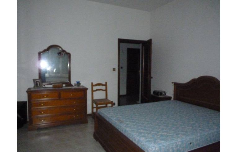 5-Zimmer Wohnung in Osimo, Italy, Nr. 252439