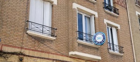 1 bedroom Apartment in Clamart, France No. 117324 2