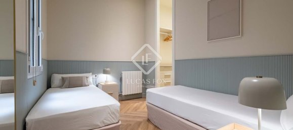 3 bedrooms Penthouse in Ciutat Vella, Spain No. 169870 85