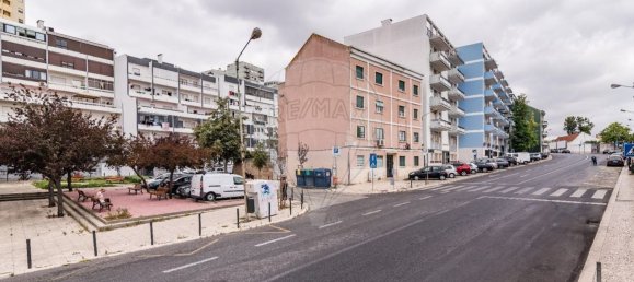 2 Schlafzimmer Wohnung in Lisbon, Portugal, Nr. 63747 15