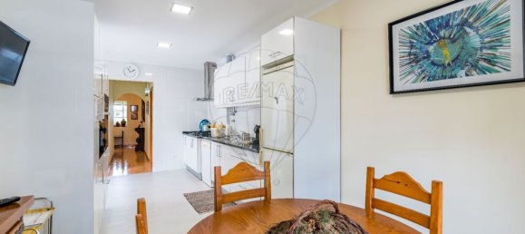 2 Schlafzimmer Wohnung in Lisbon, Portugal, Nr. 63747 8