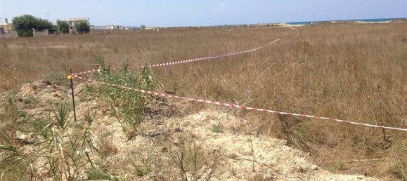  Land in Elis, Greece No. 585 13