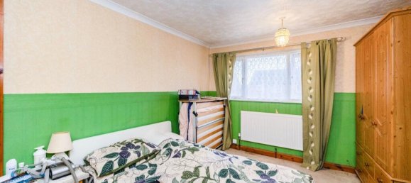 3 bedrooms House in Havant, United Kingdom No. 2166 6