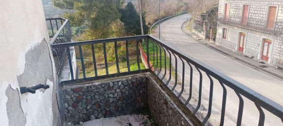 3 rooms Apartment in Pontelandolfo, Italy No. 308174 23