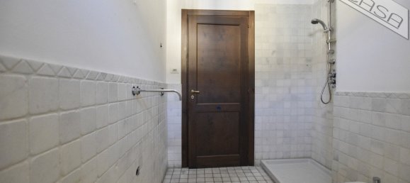 Villa de 4 dormitorios en Pinerolo, Italy No. 291137 45
