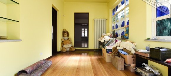 Villa de 4 dormitorios en Pinerolo, Italy No. 291137 13