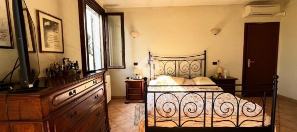 10 Schlafzimmer Haus in San Benedetto Po, Italy, Nr. 362853 15