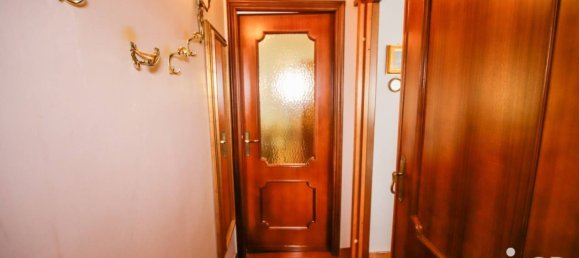 6 bedrooms Villa in Volpiano, Italy No. 325039 8