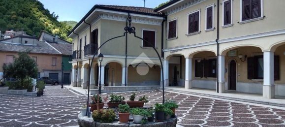 4 rooms House in Volturara Irpina, Italy No. 269466 2