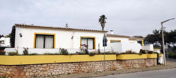 Propiedad comercial de 6 dormitorios en Luz, Portugal No. 118685 38