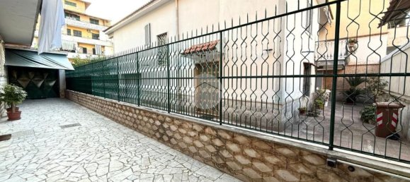 2 rooms Apartment in Naples, Italy No. 94125 63