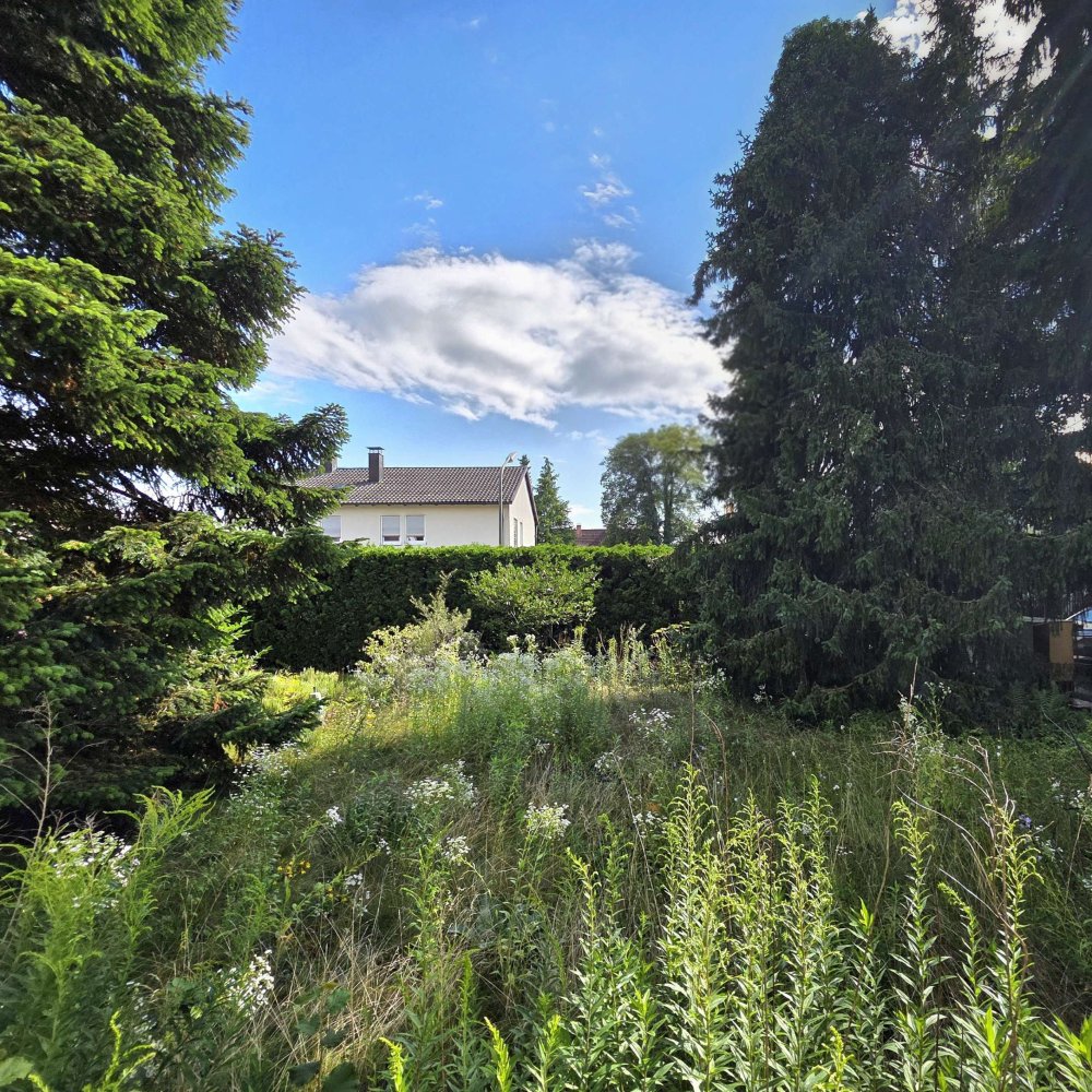  Land in Munich, Germany No. 258763